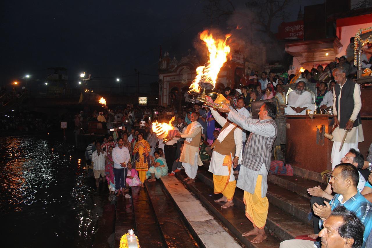 aarti, ganga, haridwar-687348.jpg